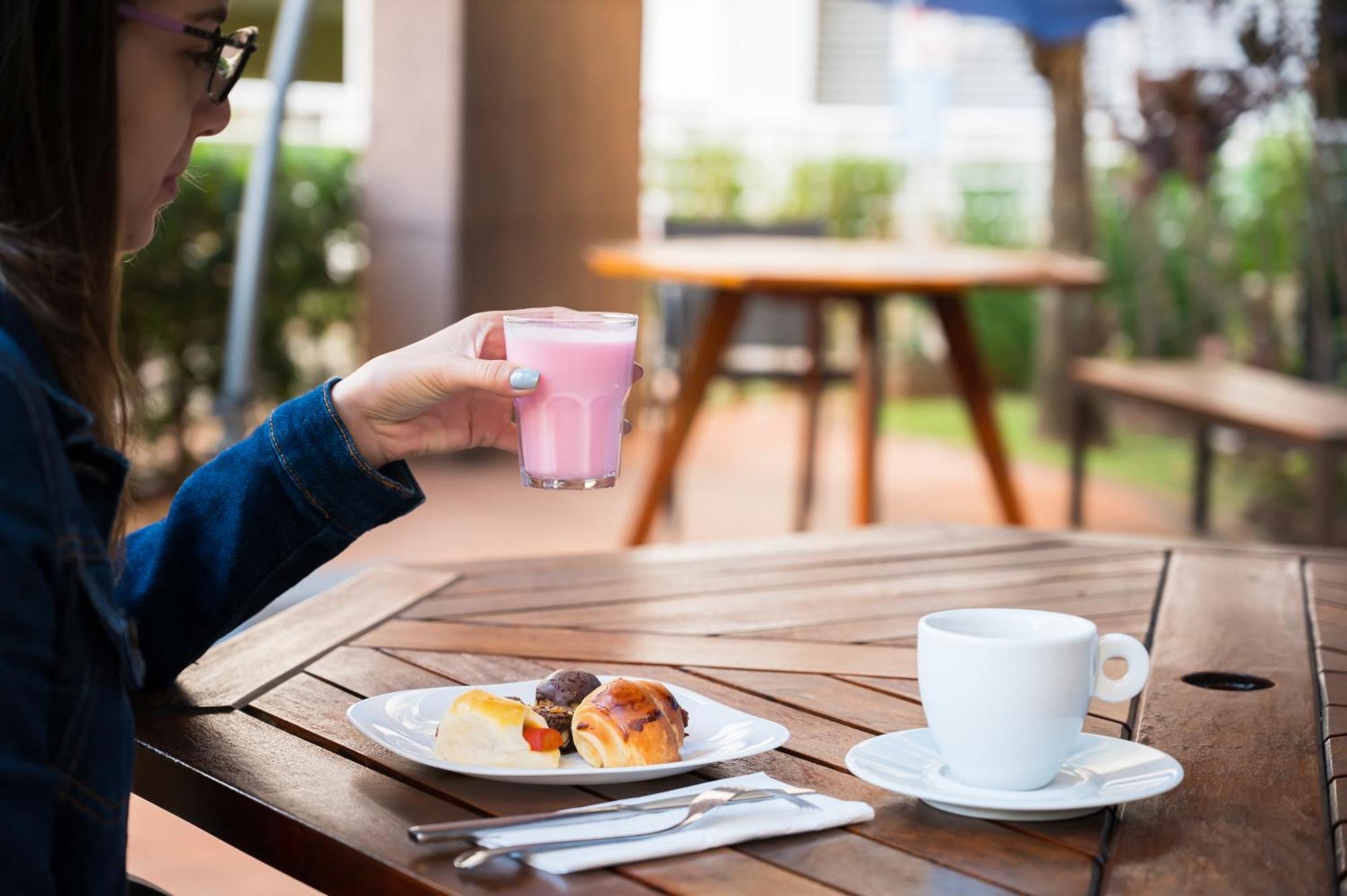 Отель Ibis Ribeirao Preto Shopping Экстерьер фото